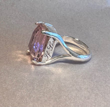Load image into Gallery viewer, Pawn store cocktail ring
